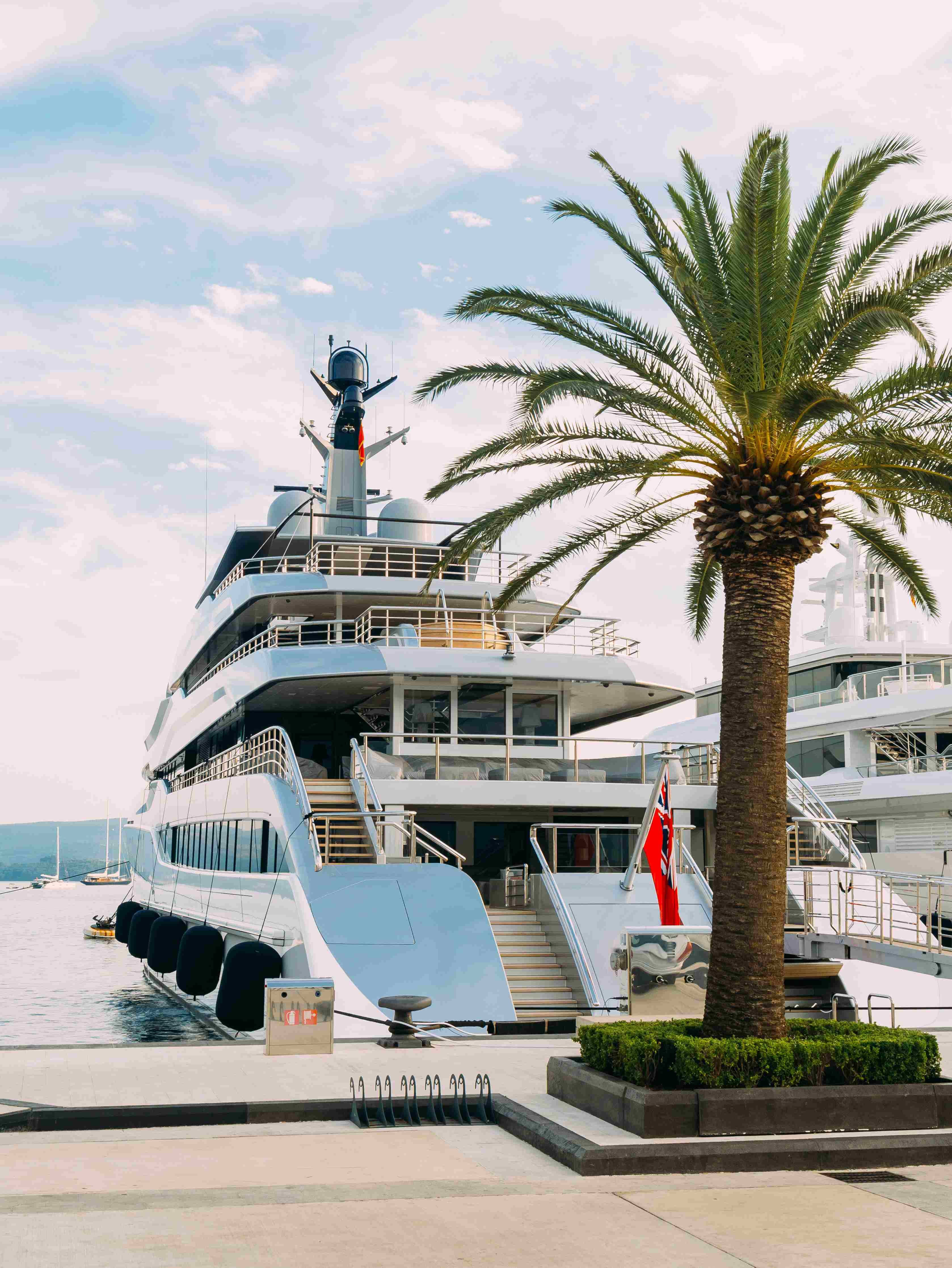Business Cruise at sunset